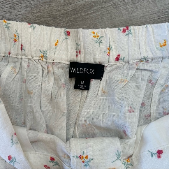 Wildfox Odessa Floral Shorts with Pearl Trim Size Medium White Floral NWT - Picture 12 of 14